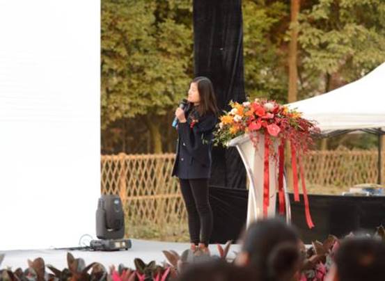 7ab6ba11e96a4bc3ac8aec7bc48636c3