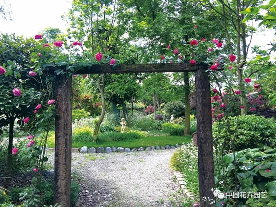 clip_image012.jpg 6ff961f2815f15a19a594c54aec3682b